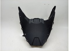 Recambio de moldura para honda pcx 125 referencia OEM IAM  64521K1ZJ100 