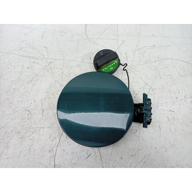 Recambio de tapa exterior combustible para toyota yaris (_p21_, _pa1_, _ph1_) 1.5 hybrid (mxph10) referencia OEM IAM  77350K0020