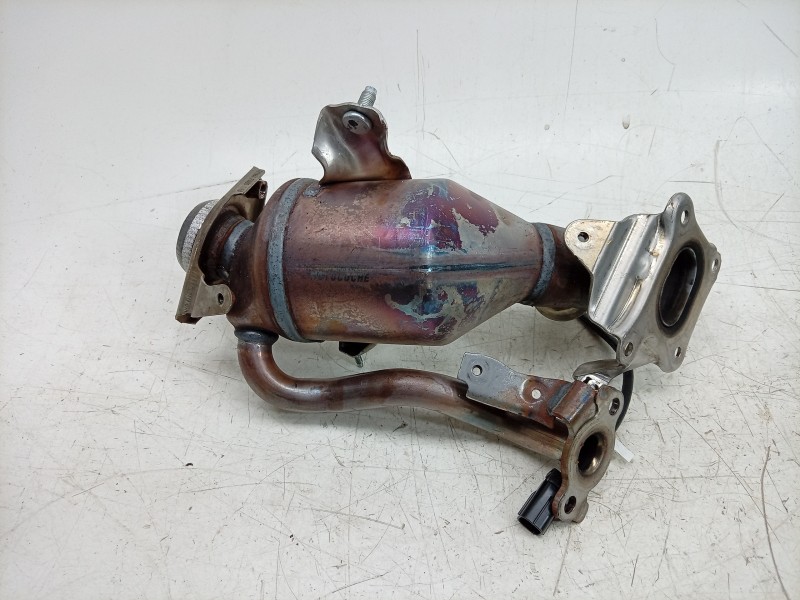Recambio de catalizador para toyota yaris (_p21_, _pa1_, _ph1_) 1.5 hybrid (mxph10) referencia OEM IAM   