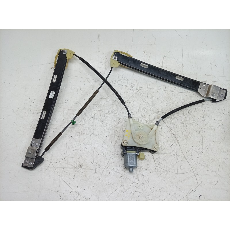 Recambio de elevalunas delantero izquierdo para volkswagen t-roc (a11, d11) 1.5 tsi referencia OEM IAM 5Q0959802A 2GA837461F 113