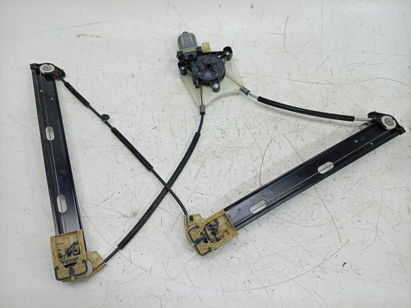 Recambio de elevalunas delantero izquierdo para volkswagen t-roc (a11, d11) 1.5 tsi referencia OEM IAM 5Q0959802A 2GA837461F 113