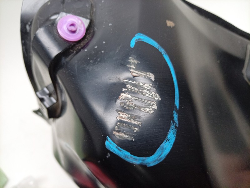 Recambio de deposito combustible para yamaha mt mt-09 (rn83) referencia OEM IAM  B7N2411000P1 