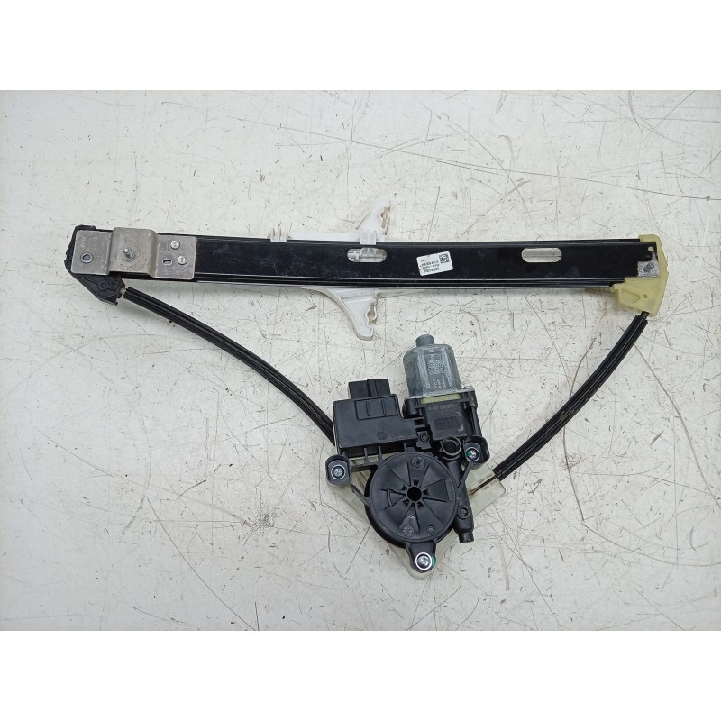 Recambio de elevalunas trasero izquierdo para volkswagen t-roc (a11, d11) 1.5 tsi referencia OEM IAM 0130822695 2GA839461G 10623