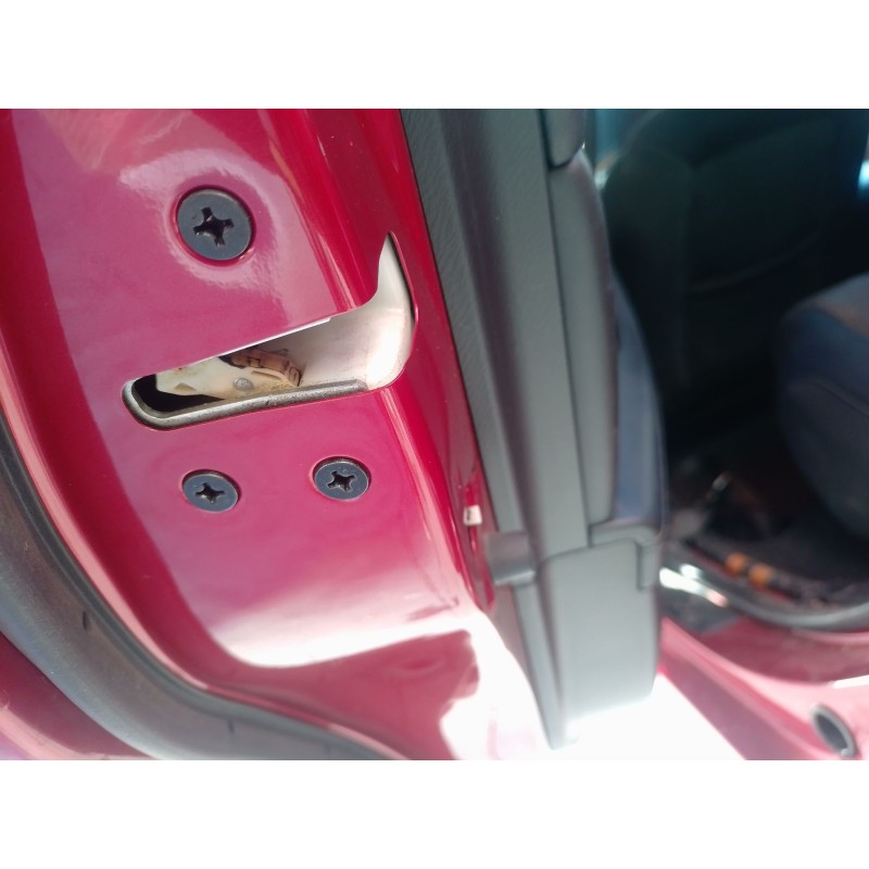 Recambio de cerradura puerta trasera izquierda para mazda 6 station wagon (gj, gl) 2.0 (gjefw) referencia OEM IAM   