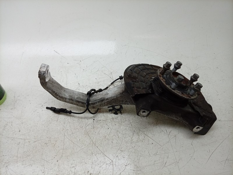 Recambio de mangueta delantera izquierda para maserati ghibli iii (m157) 3.0 s q4 referencia OEM IAM  670004761 