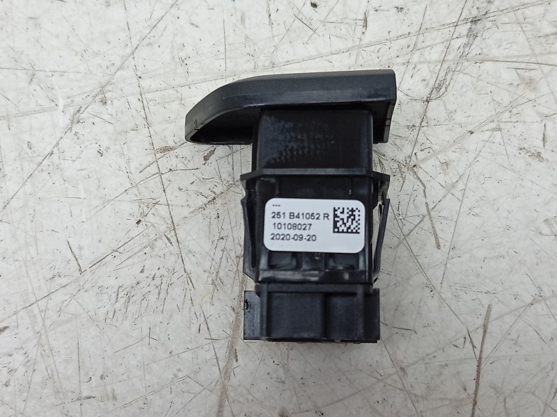 Recambio de interruptor para renault kadjar (ha_, hl_) 1.5 blue dci 115 referencia OEM IAM 10108027 251B41052R 