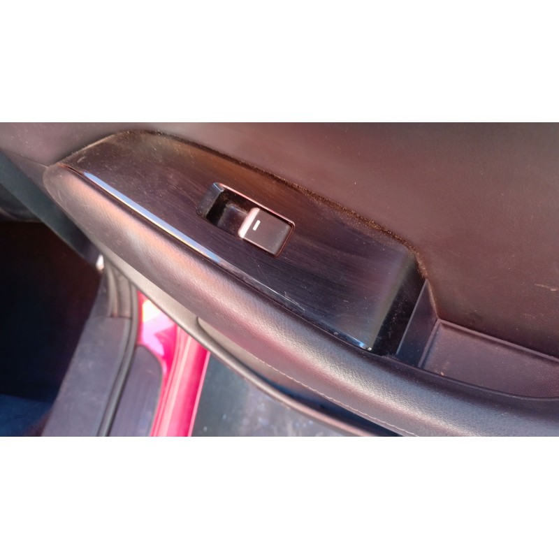 Recambio de mando elevalunas trasero derecho para mazda 6 station wagon (gj, gl) 2.0 (gjefw) referencia OEM IAM   