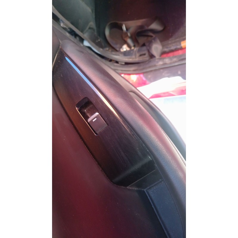 Recambio de mando elevalunas trasero izquierdo para mazda 6 station wagon (gj, gl) 2.0 (gjefw) referencia OEM IAM   