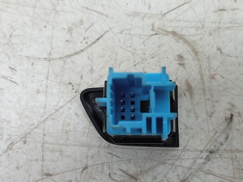 Recambio de interruptor para renault kadjar (ha_, hl_) 1.5 blue dci 115 referencia OEM IAM  251537474R 
