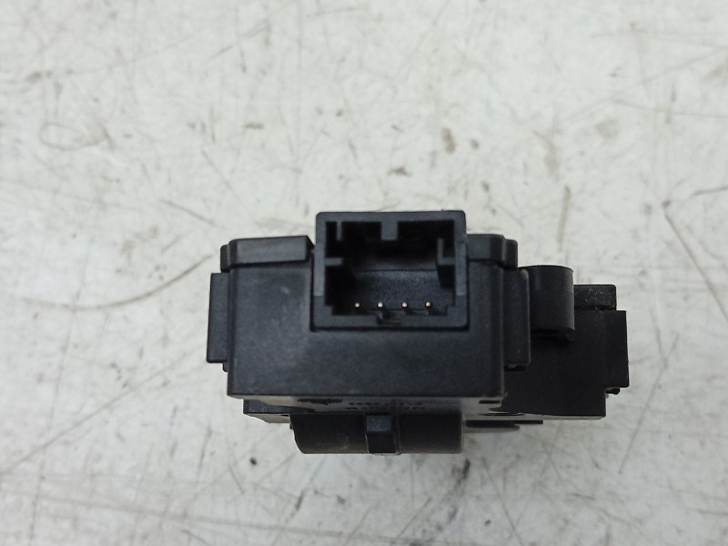 Recambio de motor apertura para mercedes-benz clase gla (x156) gla 180 (156.942) referencia OEM IAM 412650920 CZ1139301710 