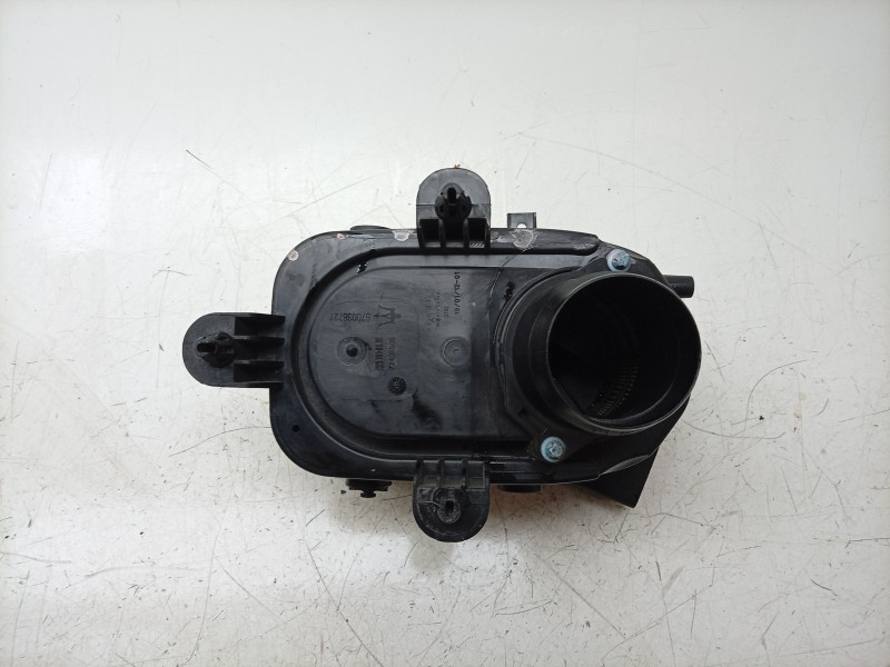 Recambio de caja filtro aire para maserati ghibli iii (m157) 3.0 s q4 referencia OEM IAM  670038727 