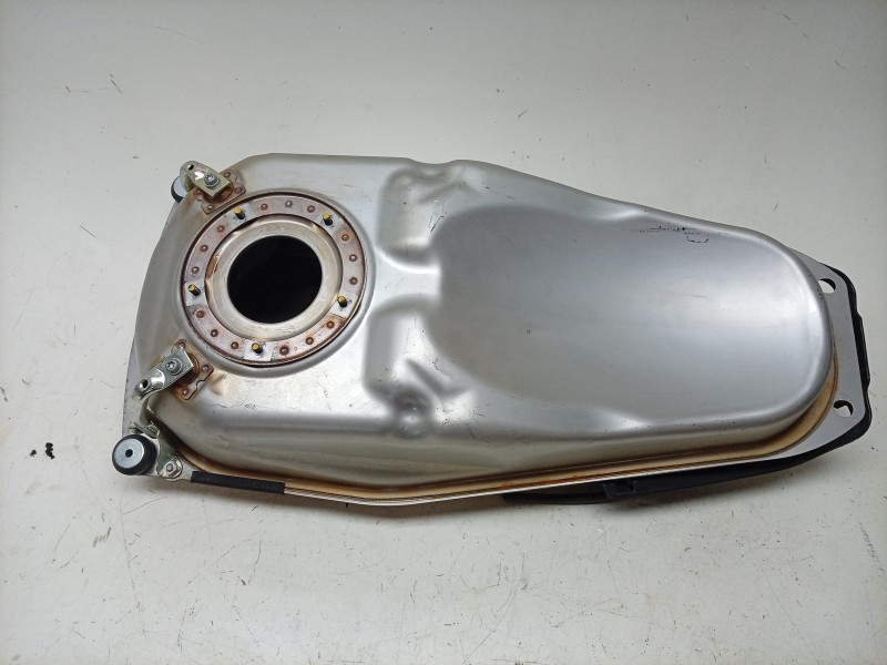 Recambio de deposito combustible para honda nc nc 750 x (rh09) referencia OEM IAM  17500MKWD00 
