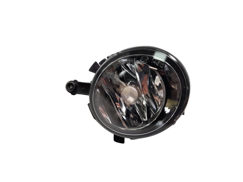 Recambio de faro antiniebla derecho para seat leon (1p1) referencia OEM IAM  6J0941702 10121241005/13852272/9060112/ST0354415