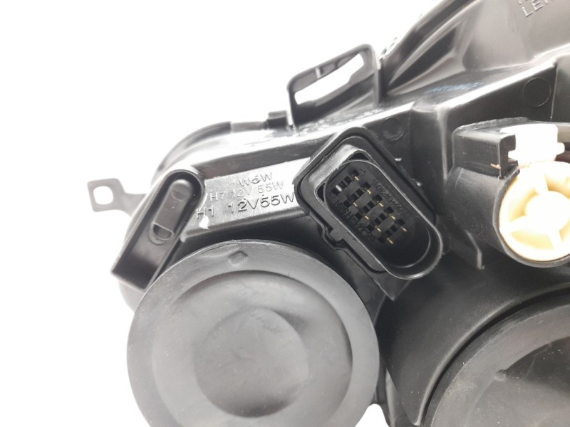 Recambio de faro derecho para volkswagen polo (9n1) referencia OEM IAM  6Q1941008AF 10123281001/11914102/2500062/VG0214913