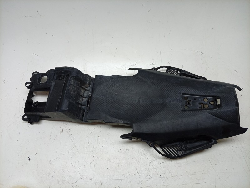 Recambio de guardabarros trasero para honda cb 500f cb 500 f referencia OEM IAM  80105MKPJ000 