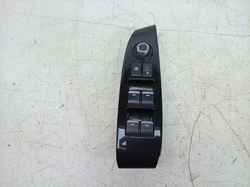 Recambio de mando elevalunas delantero izquierdo para mazda 6 station wagon (gj, gl) 2.0 (gjefw) referencia OEM IAM  GP8D66350 
