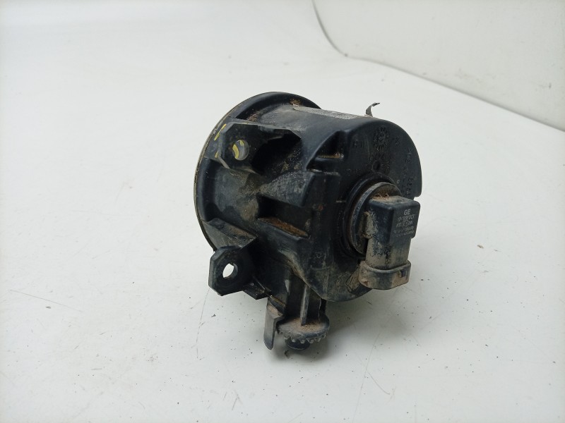 Recambio de faro antiniebla derecho para jeep renegade suv (bu, b1, bv) 1.6 crd referencia OEM IAM  0051858824 13304409