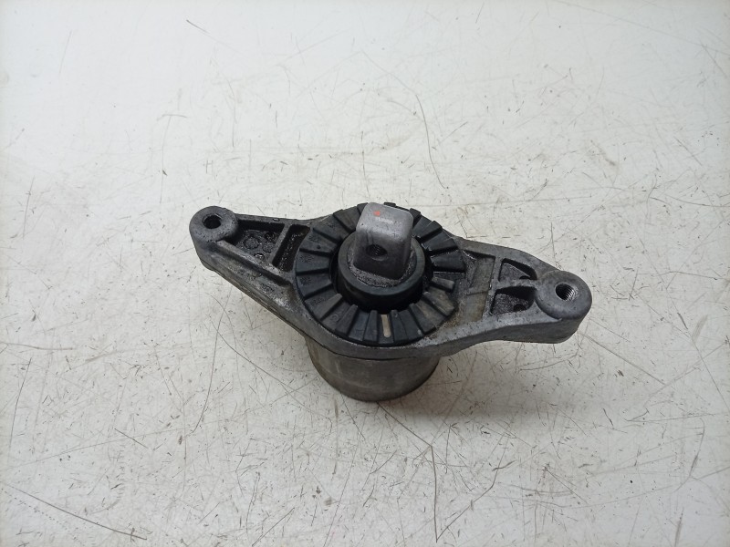 Recambio de soporte motor derecho para maserati ghibli iii (m157) 3.0 s q4 referencia OEM IAM  06700036290 