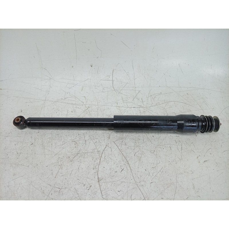 Recambio de amortiguador trasero izquierdo para toyota yaris (_p21_, _pa1_, _ph1_) 1.5 hybrid (mxph10) referencia OEM IAM  48530