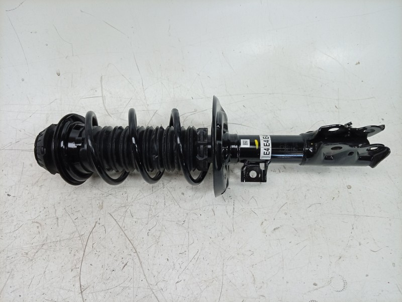 Recambio de amortiguador delantero izquierdo para toyota yaris (_p21_, _pa1_, _ph1_) 1.5 hybrid (mxph10) referencia OEM IAM  485