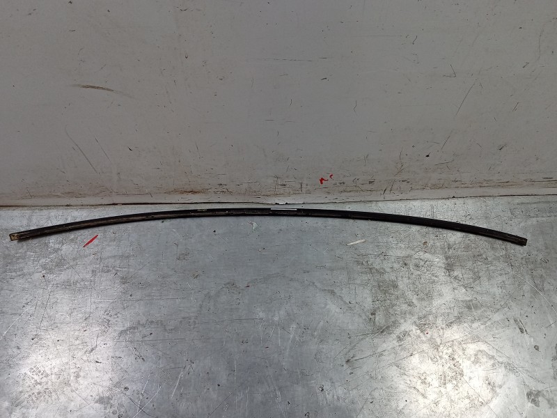 Recambio de moldura para maserati ghibli iii (m157) 3.0 referencia OEM IAM  6700169140 