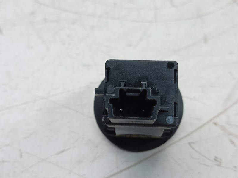 Recambio de interruptor para renault clio v (b7_) 1.0 lpg (b7mt) referencia OEM IAM  681991670R 