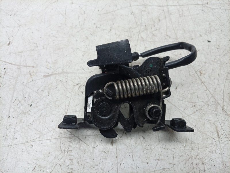 Recambio de cerradura capo para maserati ghibli iii (m157) 3.0 s q4 referencia OEM IAM  670152938 