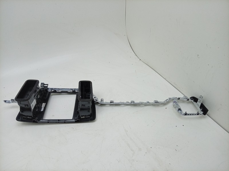 Recambio de aireador central para volvo v60 ii cross country (227) d4 awd referencia OEM IAM  31477274 