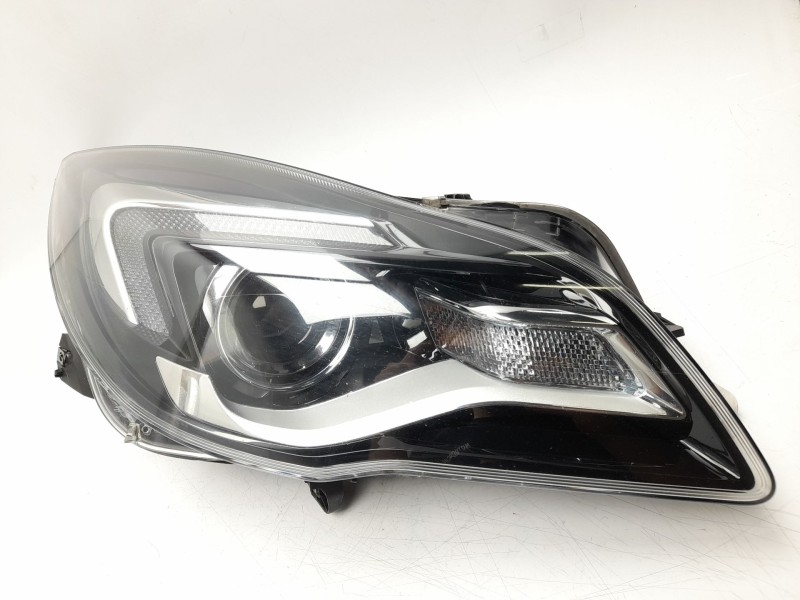 Recambio de faro derecho para opel insignia a sedán (g09) 2.0 turbo e85 (69) referencia OEM IAM  39031210 