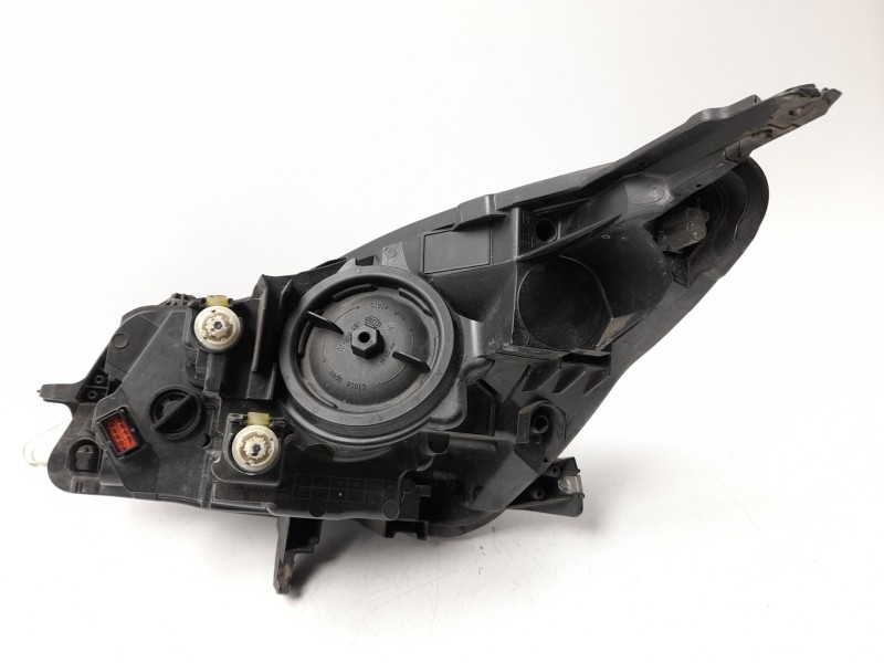 Recambio de faro derecho para opel insignia a sedán (g09) 2.0 turbo e85 (69) referencia OEM IAM  39031210 