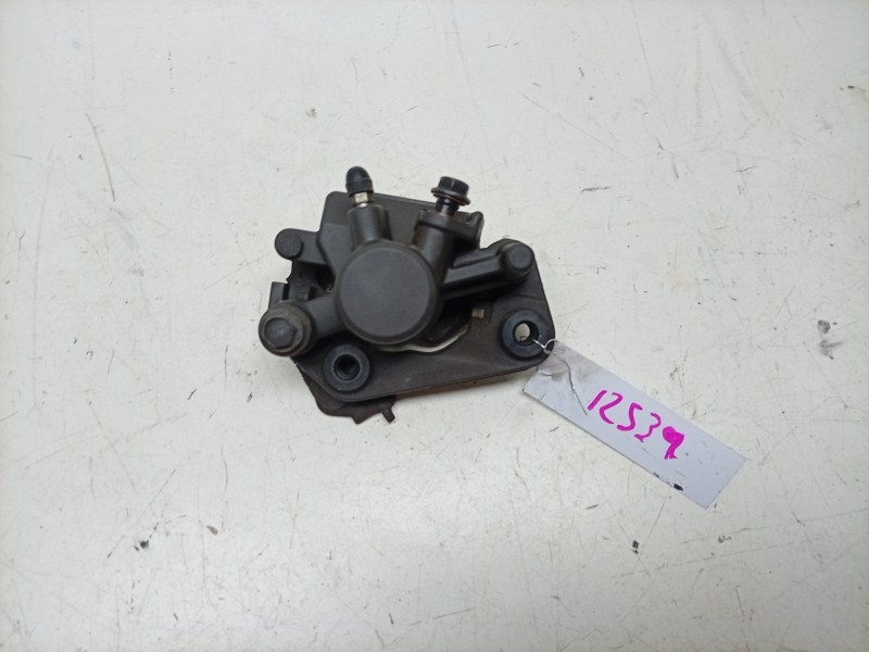 Recambio de pinza de freno trasera derecha para yamaha x-max x-max 300 (sh14) referencia OEM IAM  B74F580W0000 