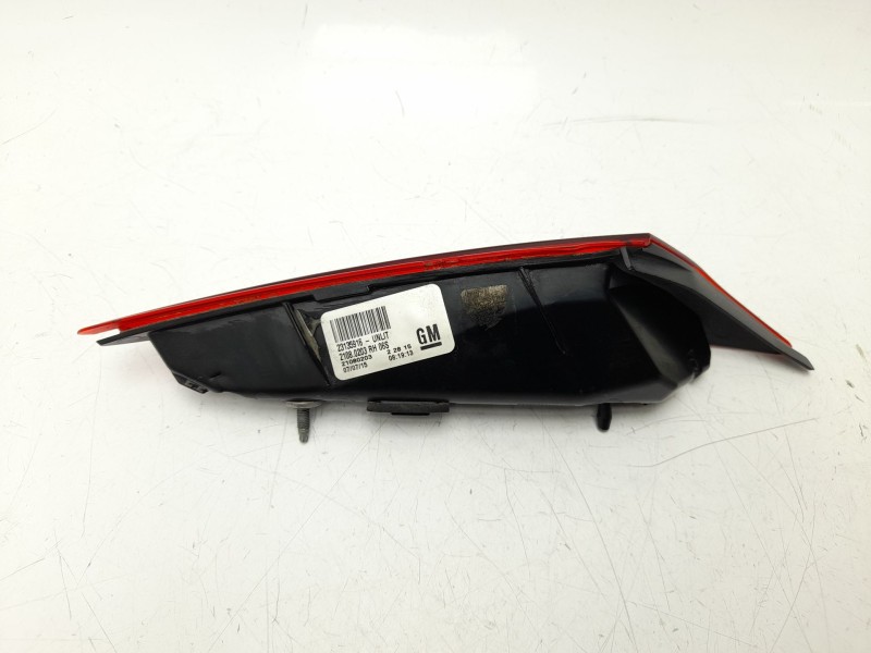 Recambio de piloto trasero derecho interior para opel insignia a sedán (g09) 2.0 turbo e85 (69) referencia OEM IAM  23135916 