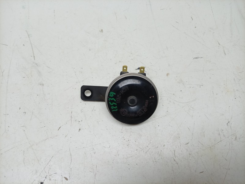 Recambio de claxon para yamaha x-max x-max 300 (sh14) referencia OEM IAM  1WDH33710000 