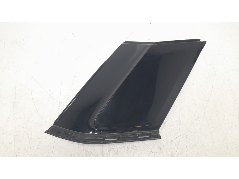 Recambio de moldura para land rover evoque referencia OEM IAM BJ3229148AF  