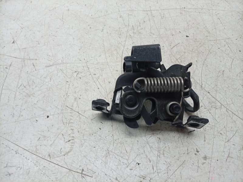 Recambio de cerradura capo para maserati ghibli iii (m157) 3.0 s q4 referencia OEM IAM  670152938 