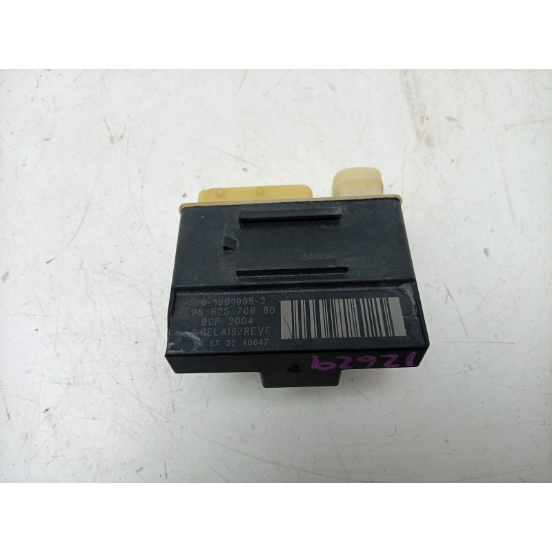 Recambio de caja precalentamiento para peugeot 308 ii (lb_, lp_, lw_, lh_, l3_) 1.5 bluehdi 130 referencia OEM IAM  9662570880 