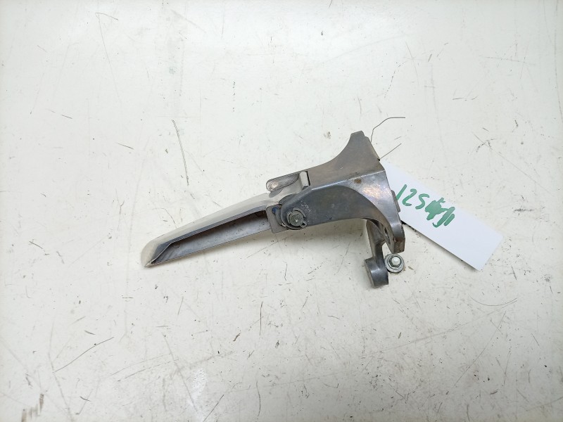 Recambio de estribera derecha para yamaha x-max x-max 300 (sh14) referencia OEM IAM  B74F74400000 