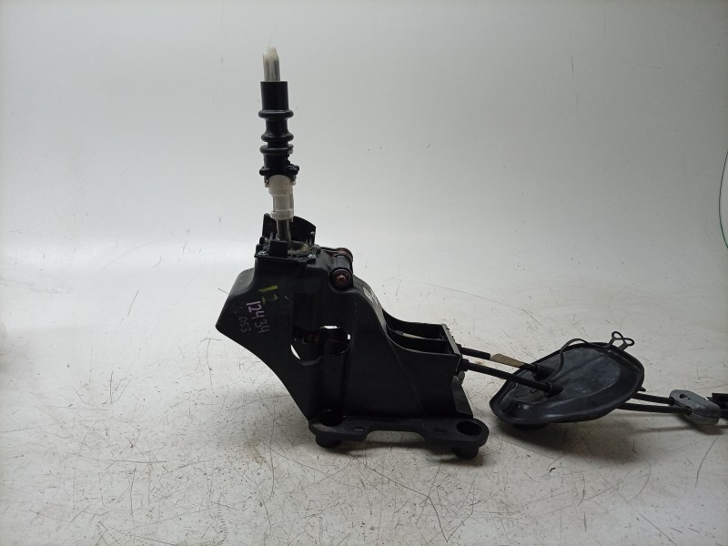 Recambio de palanca cambio para ds ds 3 / ds 3 crossback (ur_, uc_, uj_) 1.5 bluehdi 100 referencia OEM IAM 9845930080 982416668