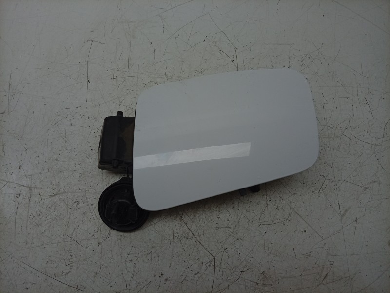 Recambio de tapa exterior combustible para ds ds 3 / ds 3 crossback (ur_, uc_, uj_) 1.5 bluehdi 100 referencia OEM IAM  98210980