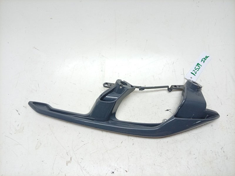 Recambio de agarradera trasera para yamaha x-max x-max 300 (sh14) referencia OEM IAM  BL1F474A00 