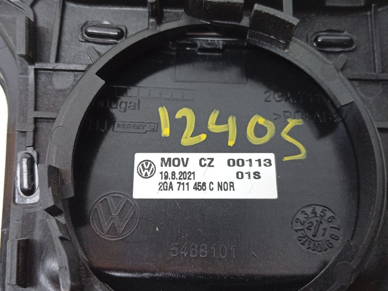 Recambio de moldura para volkswagen t-roc (a11, d11) 1.0 tsi referencia OEM IAM  2GA711456C 