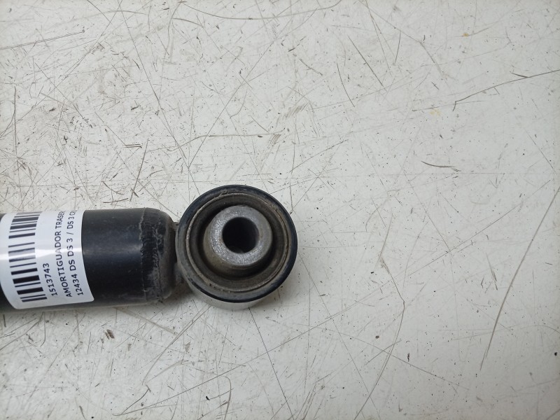 Recambio de amortiguador trasero izquierdo para ds ds 3 / ds 3 crossback (ur_, uc_, uj_) 1.5 bluehdi 100 referencia OEM IAM  983