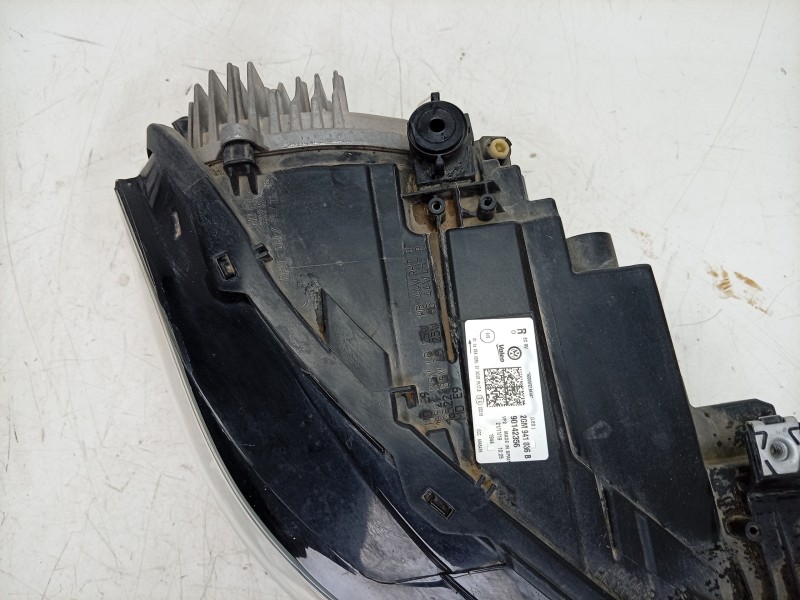 Recambio de faro derecho para volkswagen t-cross (c11, d31) 1.0 tsi referencia OEM IAM  2GM941036B 