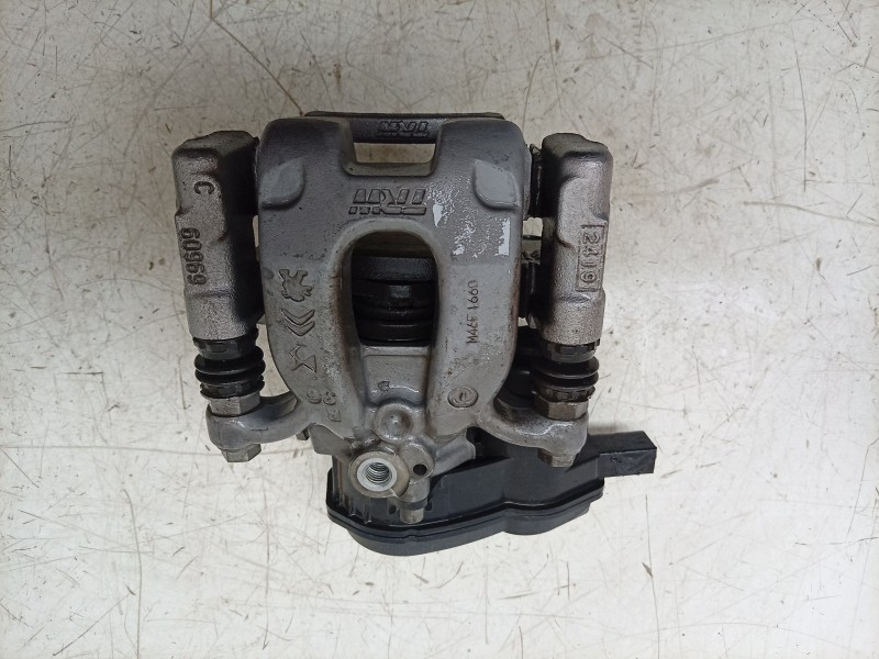 Recambio de pinza de freno trasera derecha para ds ds 3 / ds 3 crossback (ur_, uc_, uj_) 1.5 bluehdi 100 referencia OEM IAM  0M7