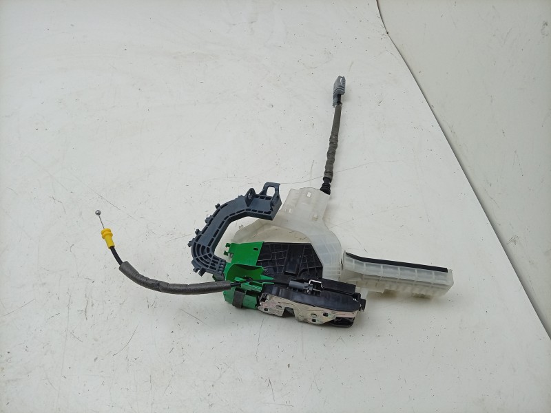Recambio de cerradura puerta delantera derecha para hyundai i30 (pde, pd, pden) 1.0 t-gdi referencia OEM IAM  81320G3050 EZCHY59
