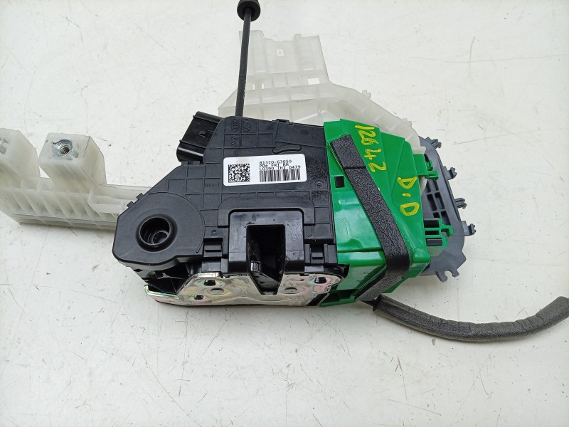 Recambio de cerradura puerta delantera derecha para hyundai i30 (pde, pd, pden) 1.0 t-gdi referencia OEM IAM  81320G3050 EZCHY59