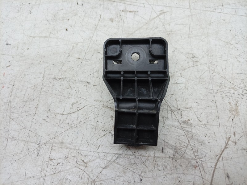 Recambio de soporte paragolpes trasero para renault rafale rafale referencia OEM IAM  850447052R 