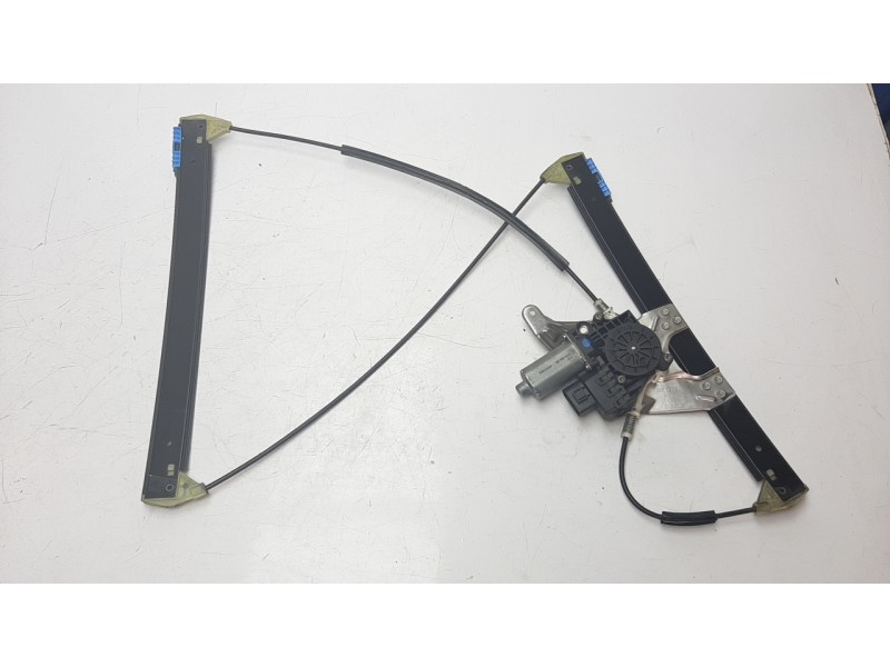 Recambio de elevalunas delantero izquierdo para audi a6 berlina (4b2) referencia OEM IAM 4B0837461  113647