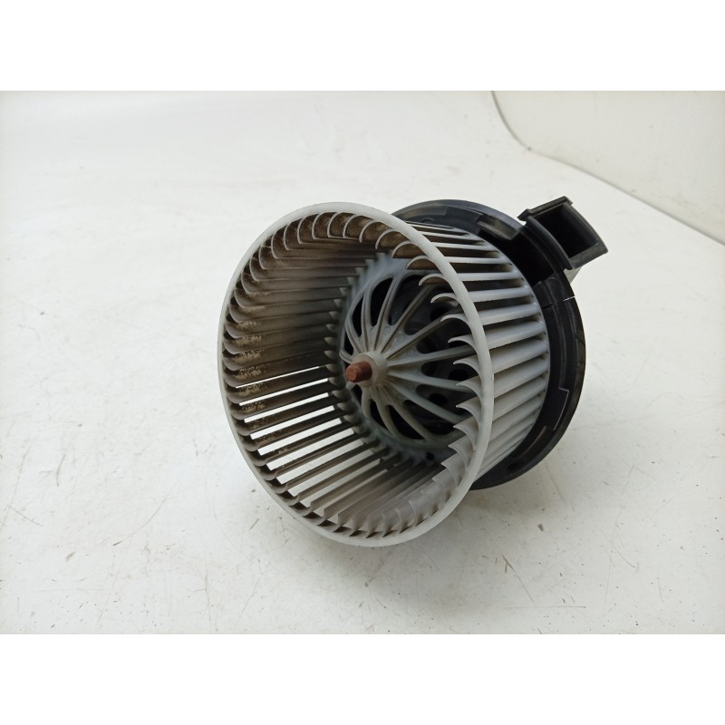 Recambio de ventilador calefaccion para ds ds 3 / ds 3 crossback (ur_, uc_, uj_) 1.5 bluehdi 100 referencia OEM IAM  KY333002 