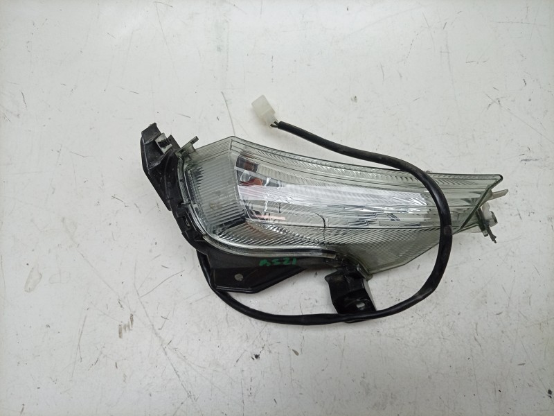 Recambio de piloto delantero izquierdo para yamaha x-max x-max 300 (sh14) referencia OEM IAM  B74H33101000 